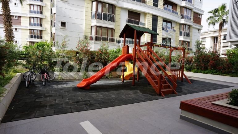 Квартира в Коньяалты, Анталия с бассейном: купить недвижимость в Турции - 106628