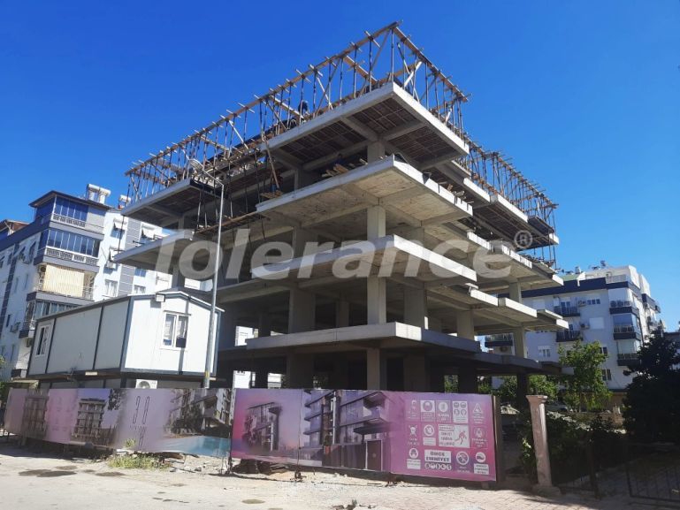 Квартира от застройщика в Коньяалты, Анталия с бассейном в рассрочку: купить недвижимость в Турции - 106964