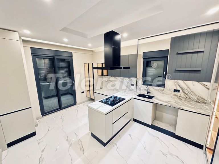 Квартира в Коньяалты, Анталия с бассейном: купить недвижимость в Турции - 107314