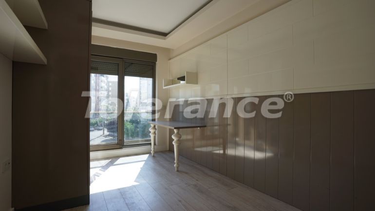 Квартира в Коньяалты, Анталия с бассейном: купить недвижимость в Турции - 107351