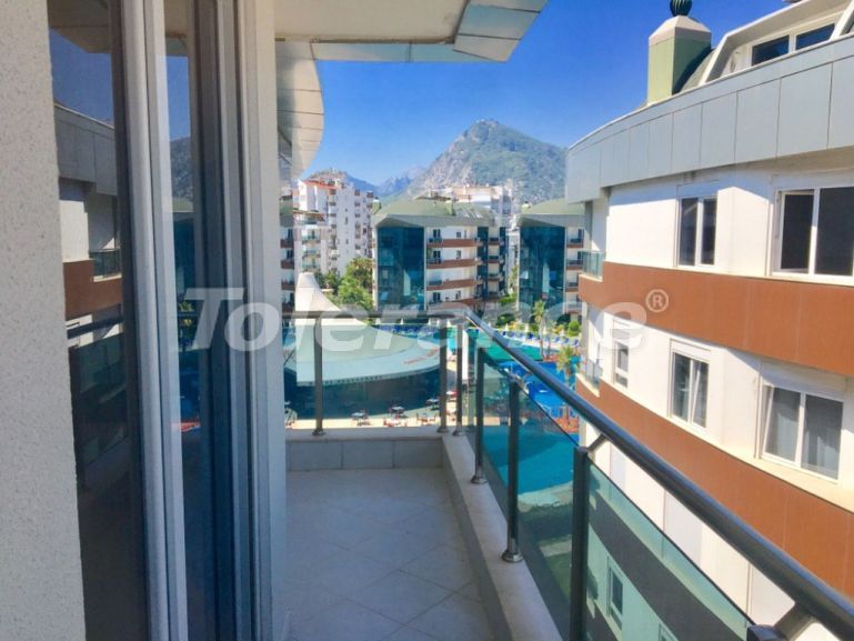 Квартира в Коньяалты, Анталия с бассейном: купить недвижимость в Турции - 107609