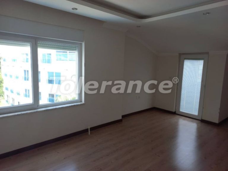 Квартира в Коньяалты, Анталия с бассейном: купить недвижимость в Турции - 109634