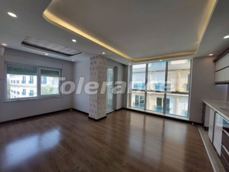 Квартира в Коньяалты, Анталия с бассейном: купить недвижимость в Турции - 109666