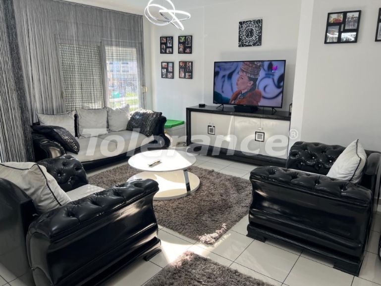 Квартира в Коньяалты, Анталия с бассейном: купить недвижимость в Турции - 110666