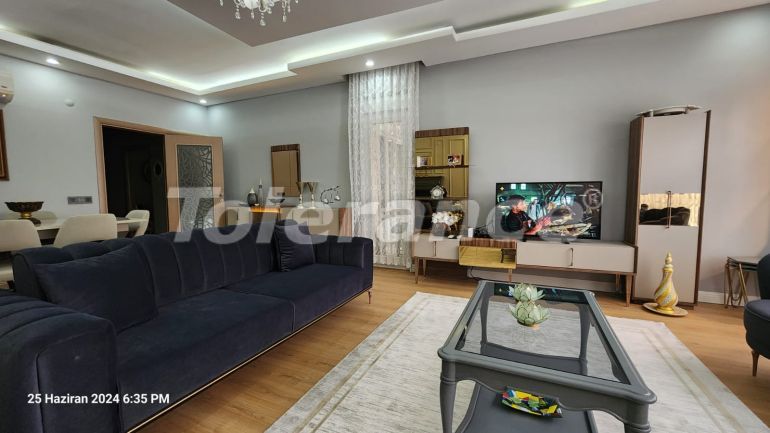 Квартира в Коньяалты, Анталия с бассейном: купить недвижимость в Турции - 111520