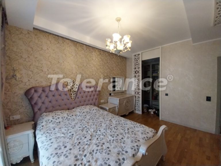 Квартира в Коньяалты, Анталия с бассейном: купить недвижимость в Турции - 113307