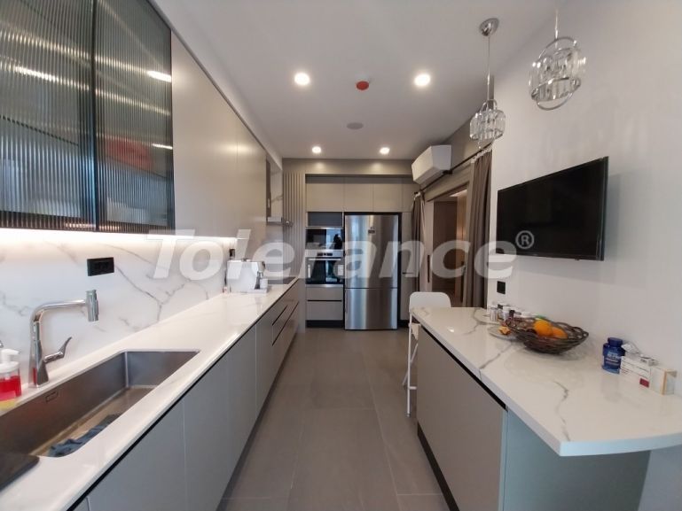 Квартира в Коньяалты, Анталия с бассейном: купить недвижимость в Турции - 113312