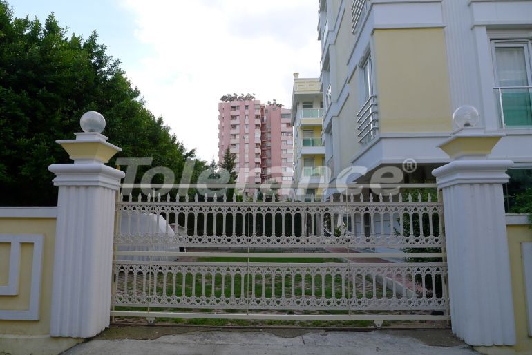 Квартира в Коньяалты, Анталия с бассейном: купить недвижимость в Турции - 114198