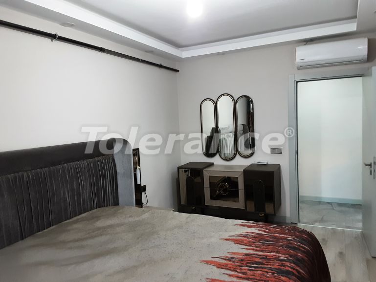 Квартира в Коньяалты, Анталия с бассейном: купить недвижимость в Турции - 114296