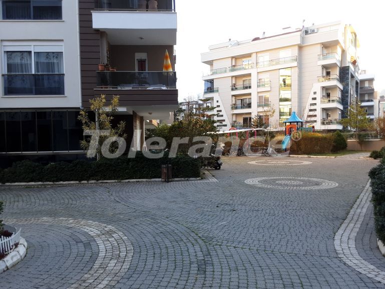 Квартира в Коньяалты, Анталия с бассейном: купить недвижимость в Турции - 114305