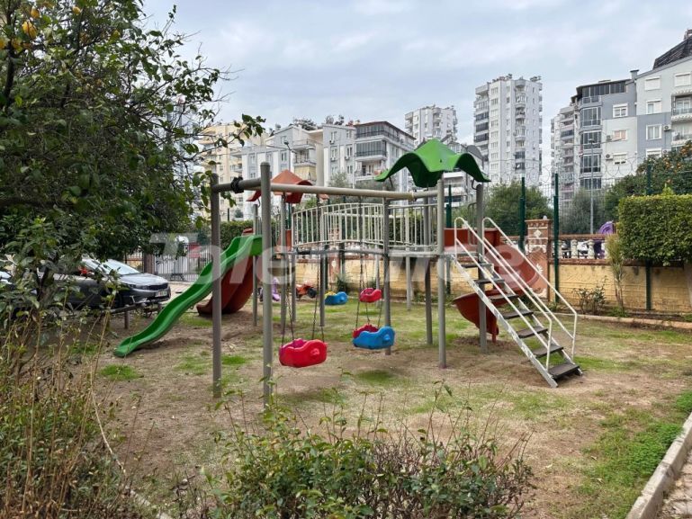 Квартира в Коньяалты, Анталия с бассейном: купить недвижимость в Турции - 115107