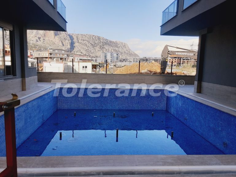 Квартира в Коньяалты, Анталия с бассейном: купить недвижимость в Турции - 115990