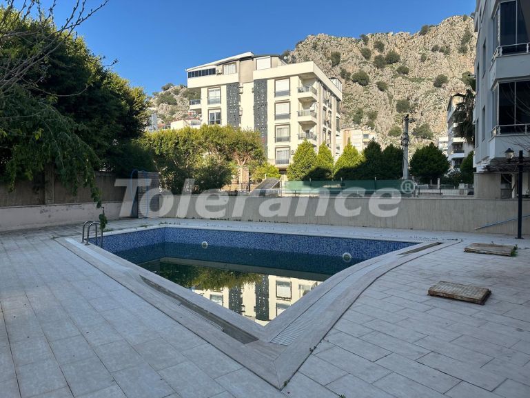 Квартира в Коньяалты, Анталия с бассейном: купить недвижимость в Турции - 116344