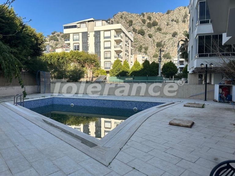 Квартира в Коньяалты, Анталия с бассейном: купить недвижимость в Турции - 116347