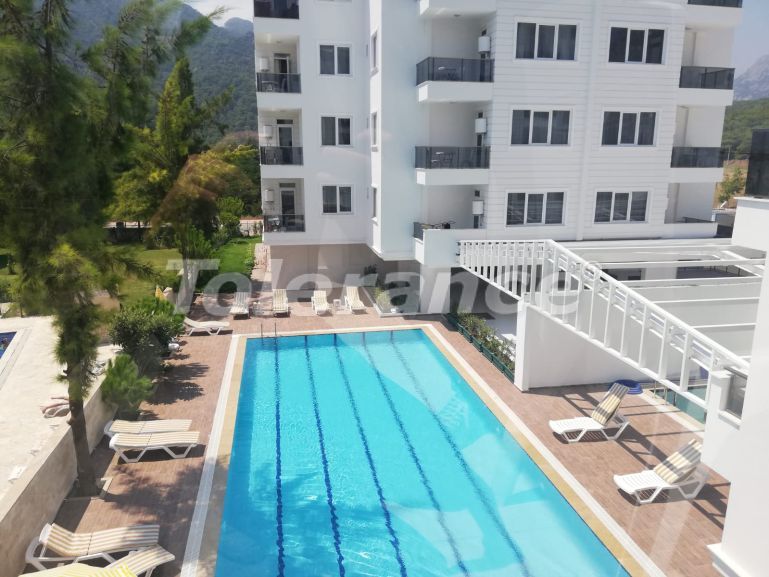 Квартира в Коньяалты, Анталия с бассейном: купить недвижимость в Турции - 118949