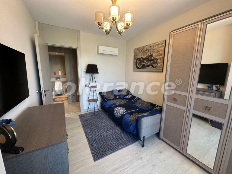 Квартира в Коньяалты, Анталия с бассейном: купить недвижимость в Турции - 123961