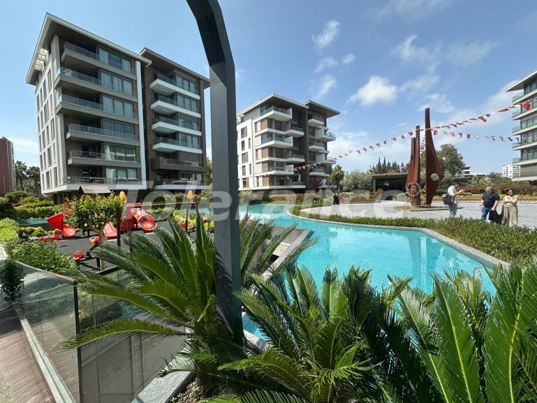 Квартира в Коньяалты, Анталия с бассейном: купить недвижимость в Турции - 123967