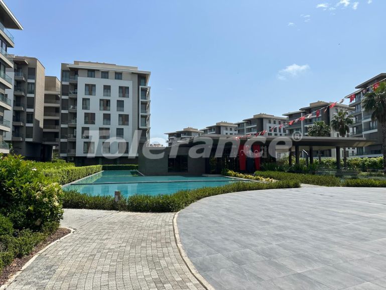 Квартира в Коньяалты, Анталия с бассейном: купить недвижимость в Турции - 123973