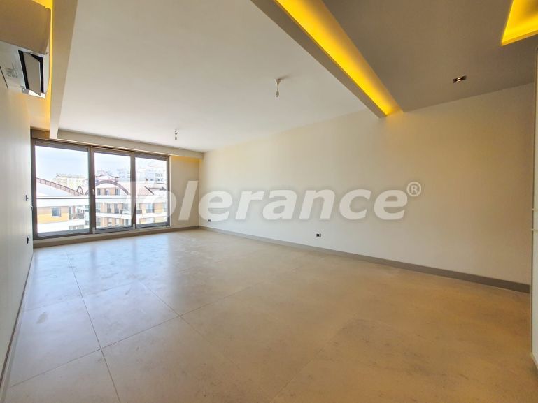 Квартира в Коньяалты, Анталия с бассейном: купить недвижимость в Турции - 124819