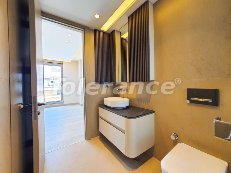 Квартира в Коньяалты, Анталия с бассейном: купить недвижимость в Турции - 124836