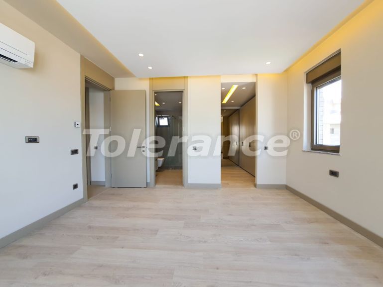 Квартира в Коньяалты, Анталия с бассейном: купить недвижимость в Турции - 124837