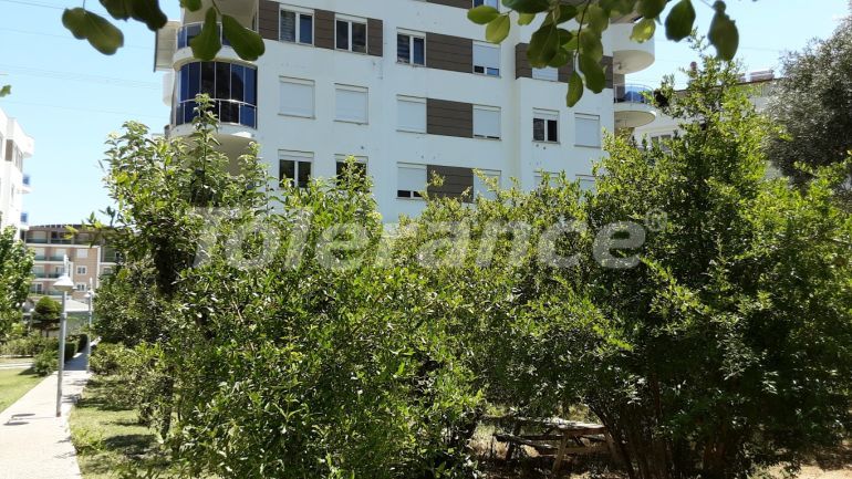 Квартира в Коньяалты, Анталия с бассейном: купить недвижимость в Турции - 126202