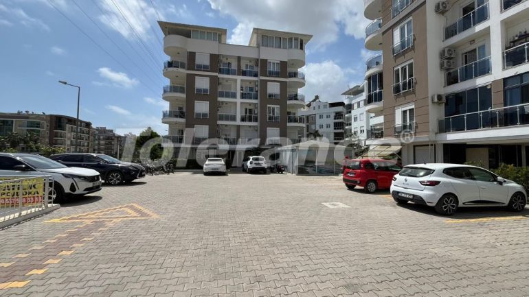 Квартира в Коньяалты, Анталия с бассейном: купить недвижимость в Турции - 126233