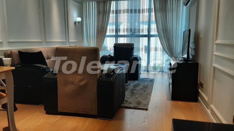 Квартира в Коньяалты, Анталия с бассейном: купить недвижимость в Турции - 126585