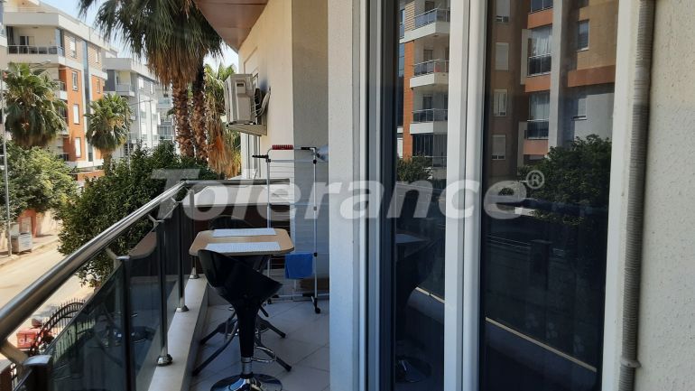 Квартира в Коньяалты, Анталия с бассейном: купить недвижимость в Турции - 126591