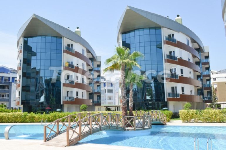 Квартира в Коньяалты, Анталия с бассейном: купить недвижимость в Турции - 126595