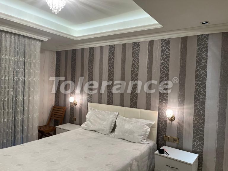 Квартира в Коньяалты, Анталия с бассейном: купить недвижимость в Турции - 126617