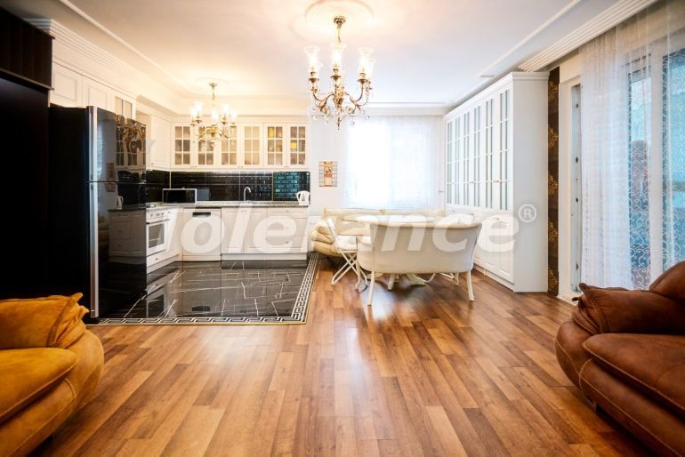 Квартира в Коньяалты, Анталия с бассейном: купить недвижимость в Турции - 126654