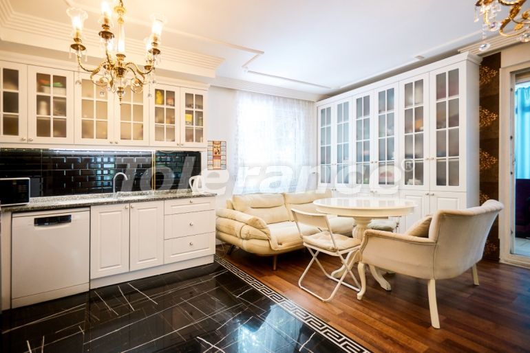 Квартира в Коньяалты, Анталия с бассейном: купить недвижимость в Турции - 126656