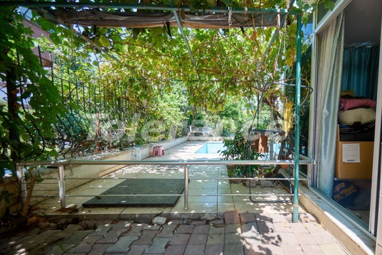 Квартира в Коньяалты, Анталия с бассейном: купить недвижимость в Турции - 126667