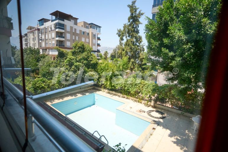 Квартира в Коньяалты, Анталия с бассейном: купить недвижимость в Турции - 126688