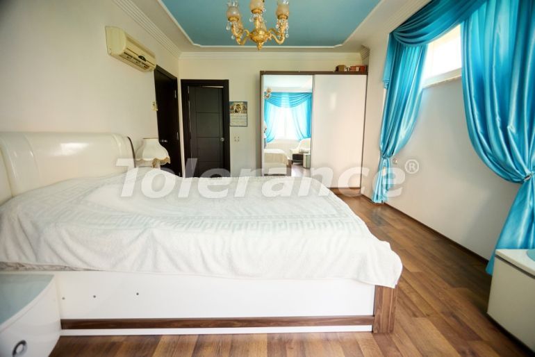 Квартира в Коньяалты, Анталия с бассейном: купить недвижимость в Турции - 126689