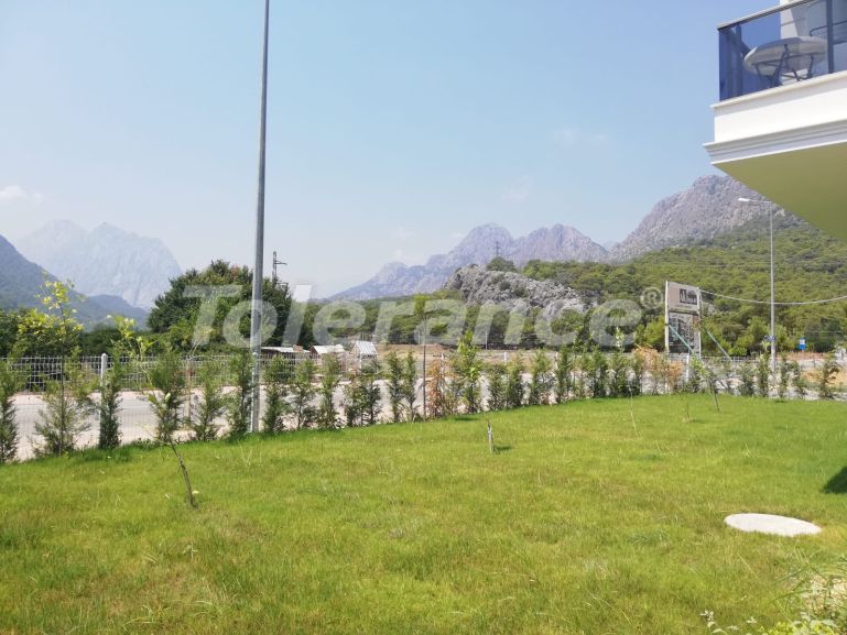 Квартира в Коньяалты, Анталия с бассейном: купить недвижимость в Турции - 126838