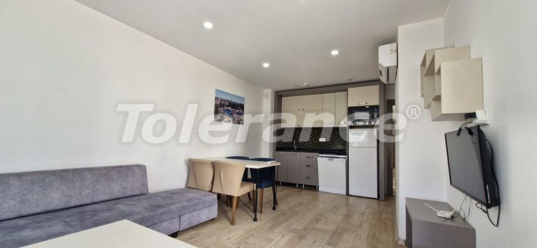 Квартира в Коньяалты, Анталия с бассейном: купить недвижимость в Турции - 126847