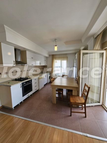 Квартира в Коньяалты, Анталия с бассейном: купить недвижимость в Турции - 128665