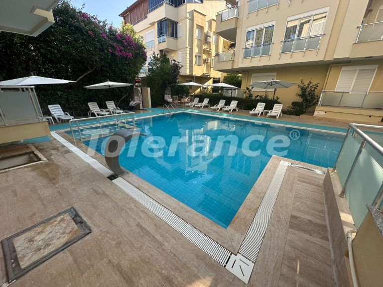 Квартира в Коньяалты, Анталия с бассейном: купить недвижимость в Турции - 129089