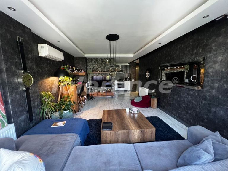 Квартира в Коньяалты, Анталия с бассейном: купить недвижимость в Турции - 129452