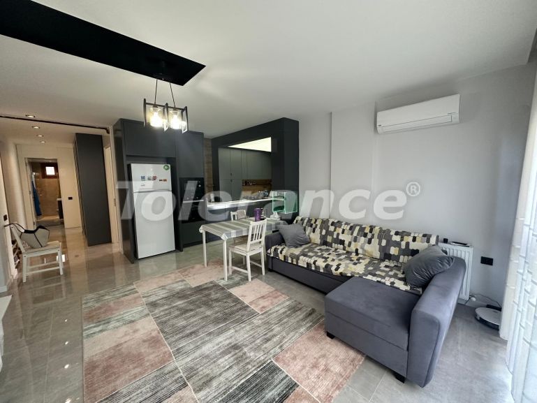 Квартира в Коньяалты, Анталия с бассейном: купить недвижимость в Турции - 129687