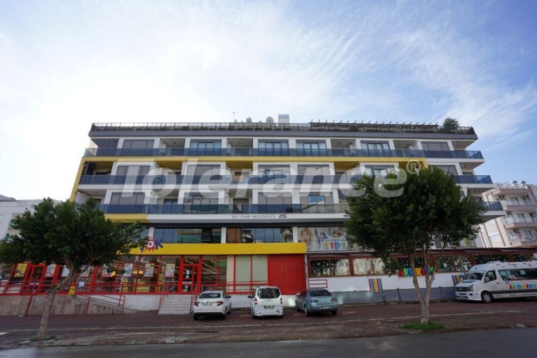 Квартира в Коньяалты, Анталия с бассейном: купить недвижимость в Турции - 130037