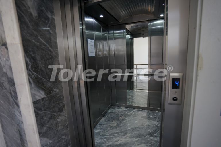 Квартира в Коньяалты, Анталия с бассейном: купить недвижимость в Турции - 130051