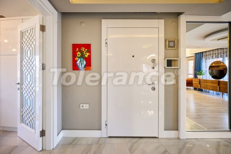 Квартира в Коньяалты, Анталия с бассейном: купить недвижимость в Турции - 130175