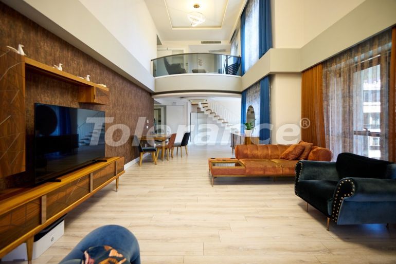 Квартира в Коньяалты, Анталия с бассейном: купить недвижимость в Турции - 130176