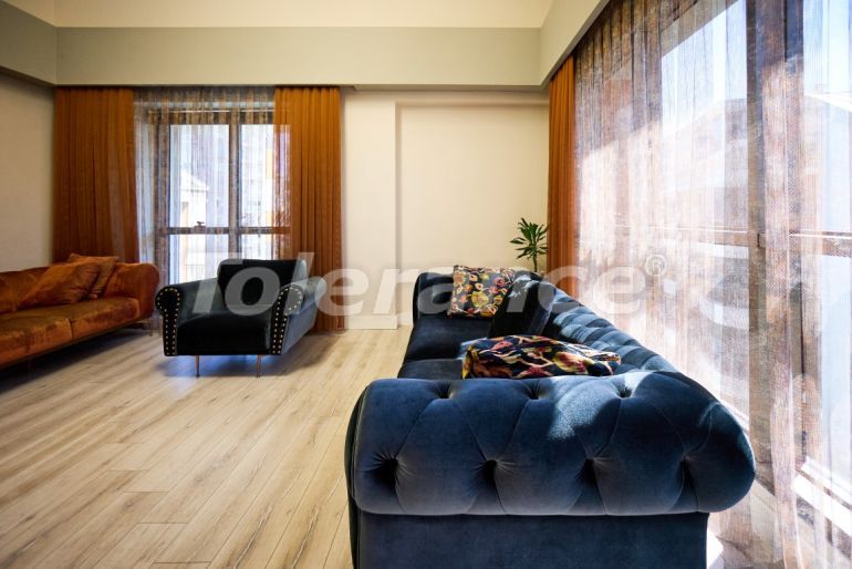 Квартира в Коньяалты, Анталия с бассейном: купить недвижимость в Турции - 130177