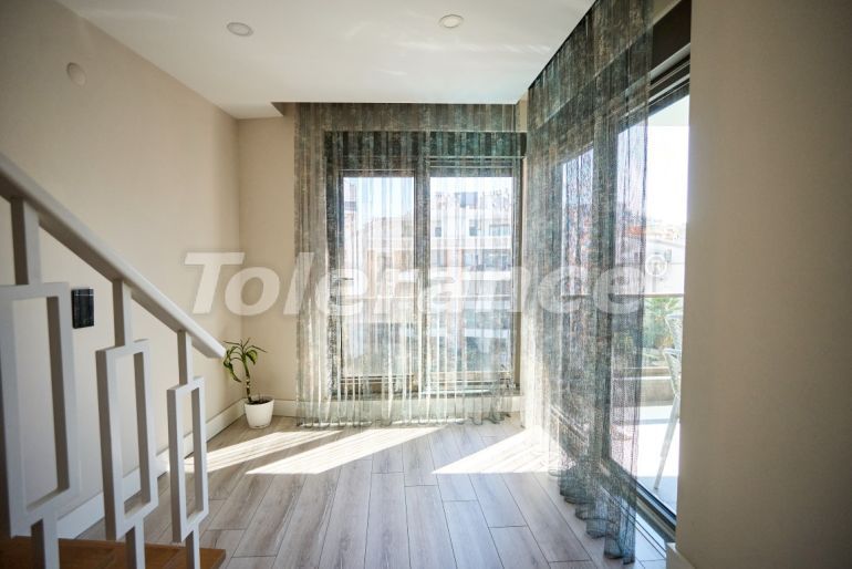 Квартира в Коньяалты, Анталия с бассейном: купить недвижимость в Турции - 130178