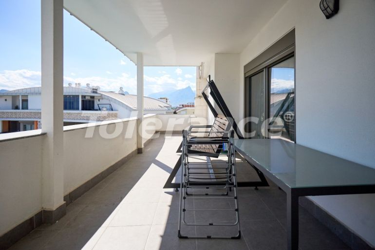 Квартира в Коньяалты, Анталия с бассейном: купить недвижимость в Турции - 130187