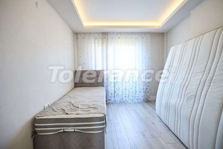 Квартира в Коньяалты, Анталия с бассейном: купить недвижимость в Турции - 130190